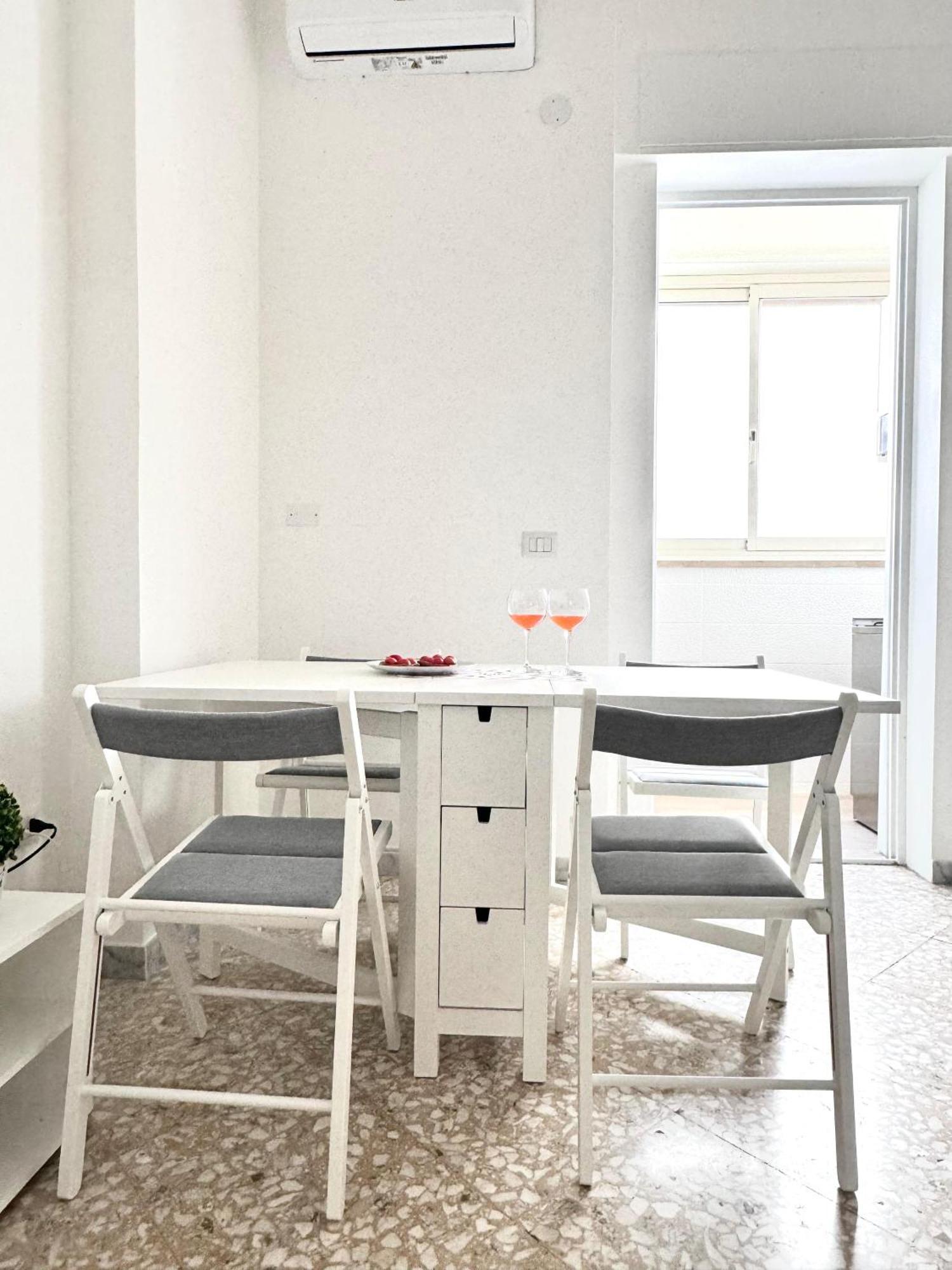 Aliste Apartment Бриндізі Екстер'єр фото
