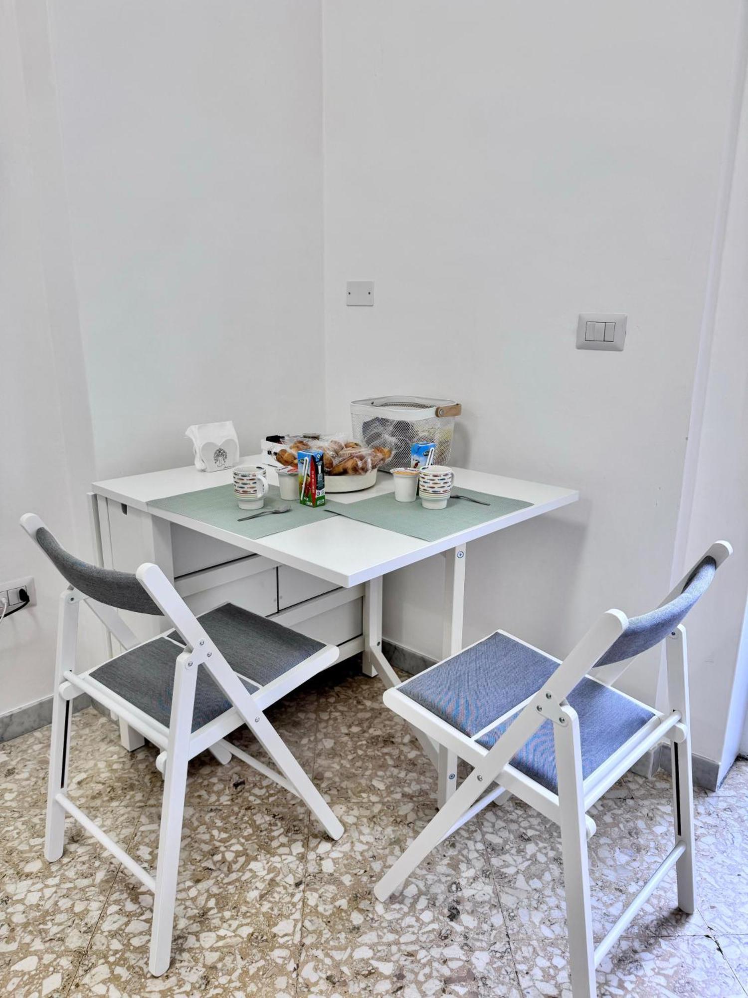 Aliste Apartment Бриндізі Екстер'єр фото