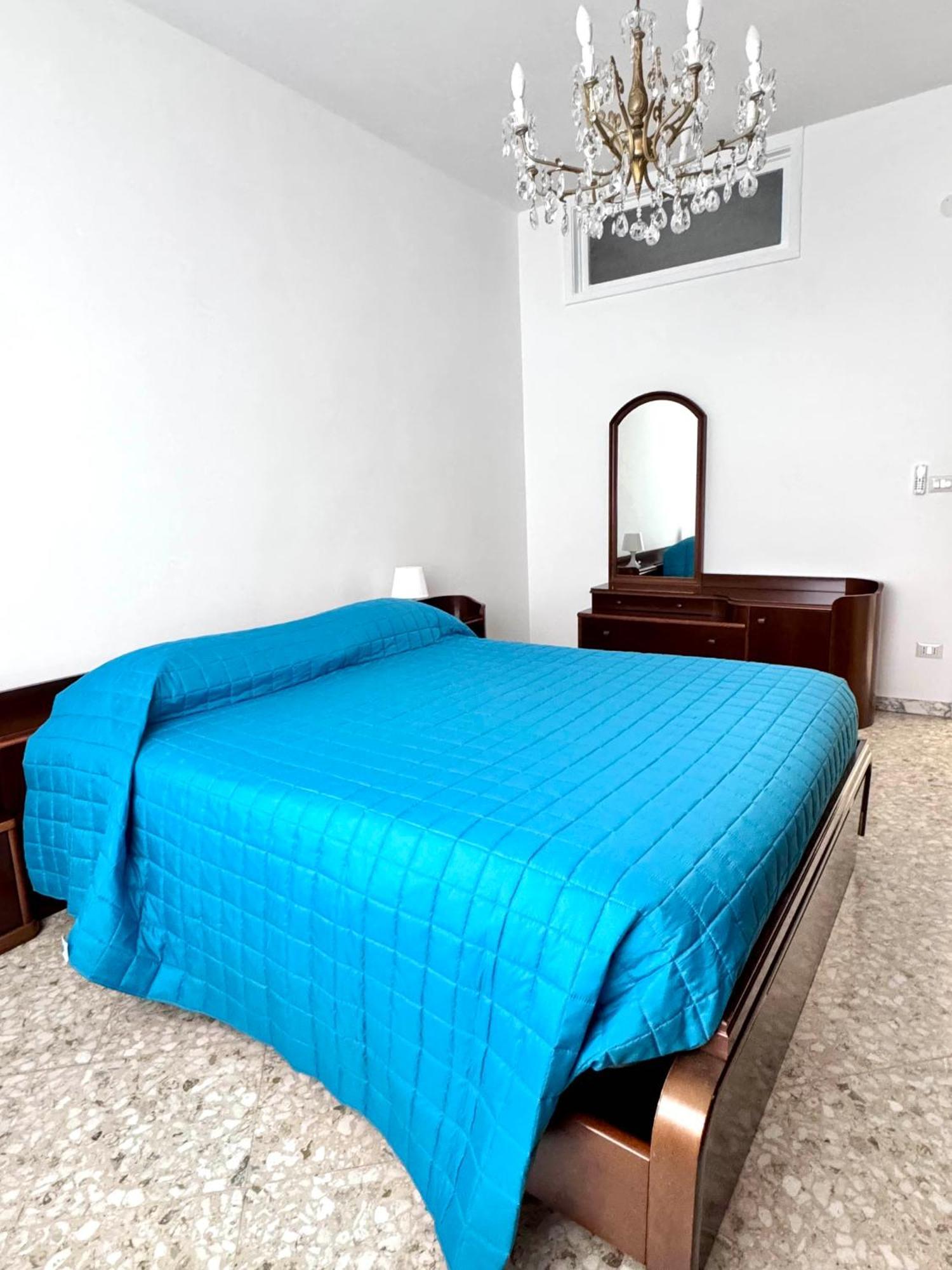 Aliste Apartment Бриндізі Екстер'єр фото