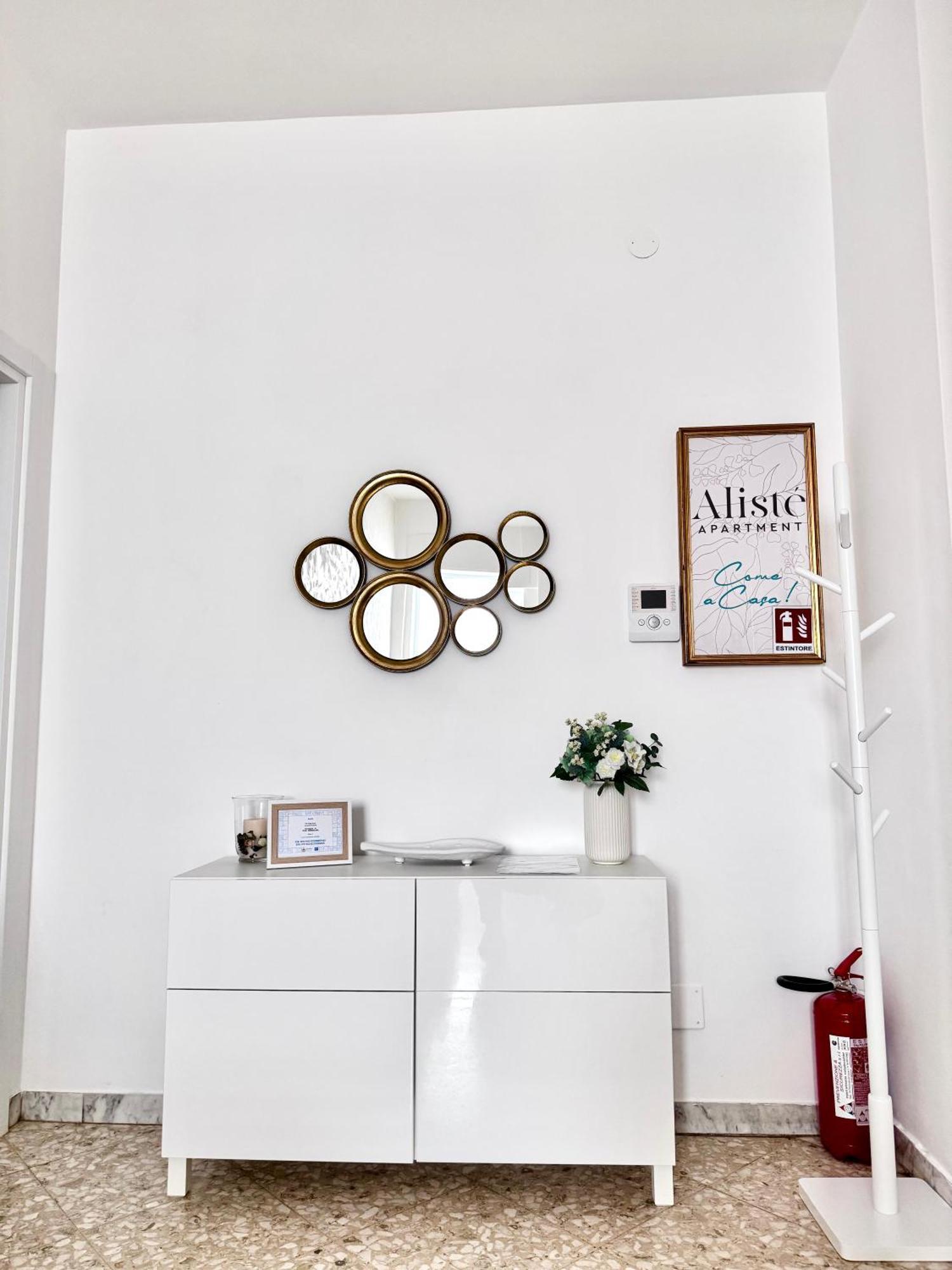 Aliste Apartment Бриндізі Екстер'єр фото